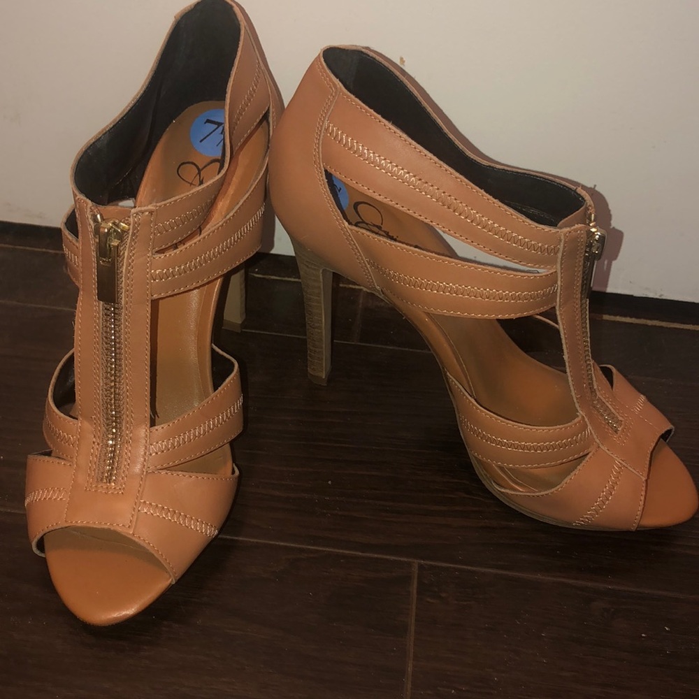 Tan Heels